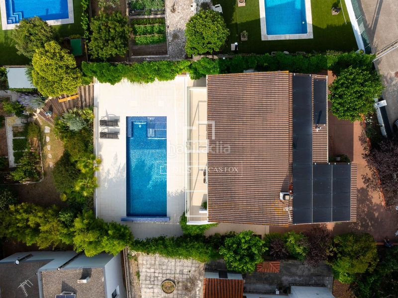 Foto 07431bc8-3ae8-46b4-94b9-ef3839f76ba3. Chalet mit heizung parking pool in Vallromanes