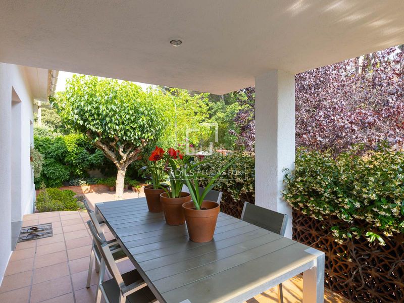 Foto 5db0a505-0131-4918-a522-22bef5ec24fa. Chalet mit heizung parking pool in Vallromanes