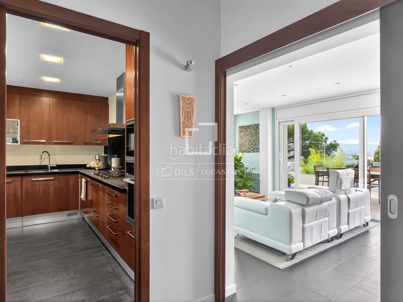 Foto b1f5e6a5-e5dd-43d1-b257-720e9978f18d. Chalet mit heizung parking pool in Vallromanes
