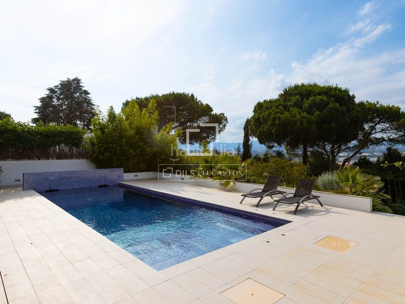 Foto b653afcf-c0a9-40f0-958d-96195200807f. Chalet mit heizung parking pool in Vallromanes