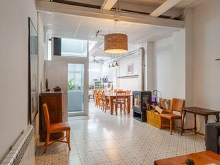 Chalet in En Corts - Doctor Waksman. Casa  villa de 5 dormitorios con 30m terraza en venta en en cort