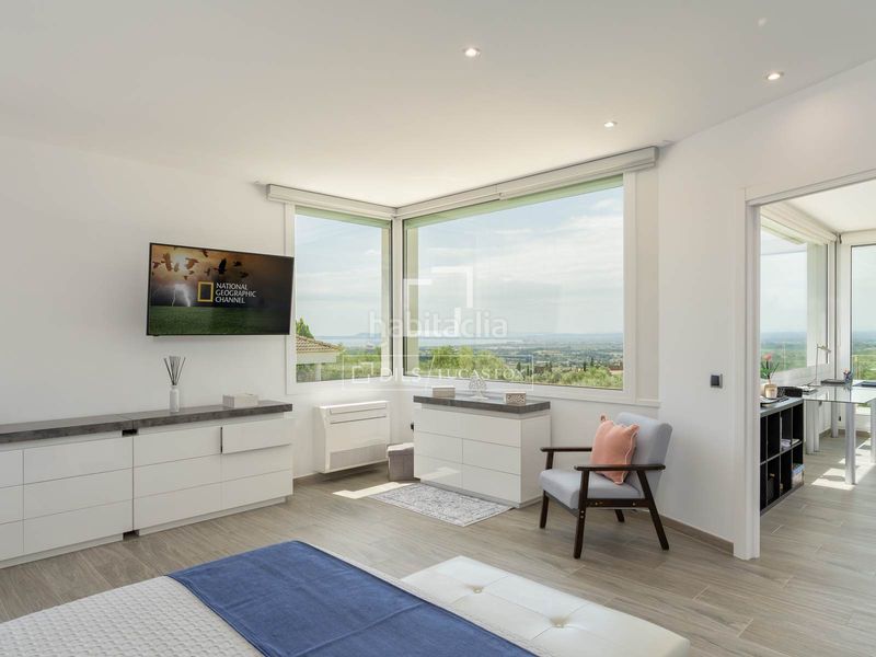 Foto b3784032-9a36-47f7-837d-41e0bec24c57. Chalet exclusiva villa con vistas panorámicas a la bahía de roses en bellavista en Palau-saverdera