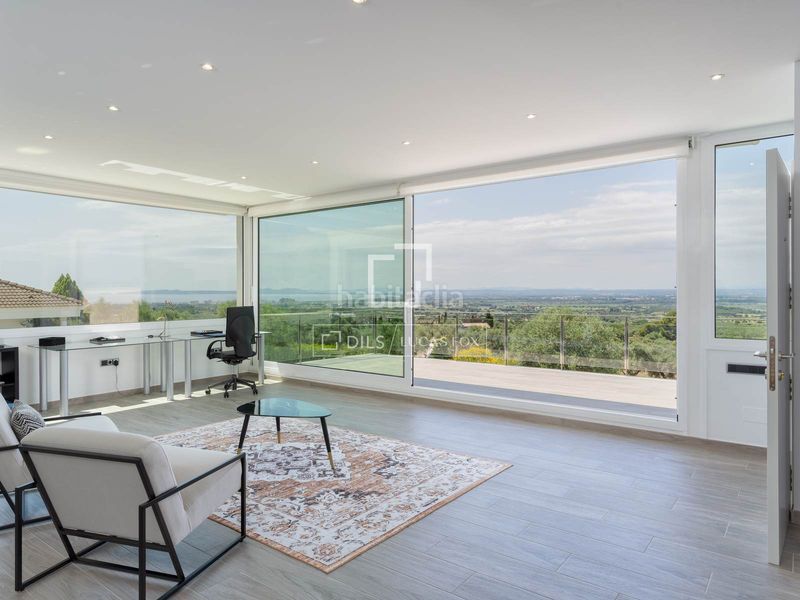 Foto c1d9ed66-0001-442f-b756-c18aa57d08b0. Chalet exclusiva villa con vistas panorámicas a la bahía de roses en bellavista en Palau-saverdera