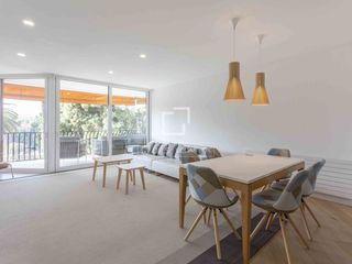 Miete Etagenwohnung in Exposició. Magnífico piso de lujo reformado con terraza en alquiler en pla