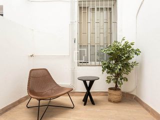 Pis a Gòtic. Fabuloso moderno piso muy y luminoso totalmente reformado con do