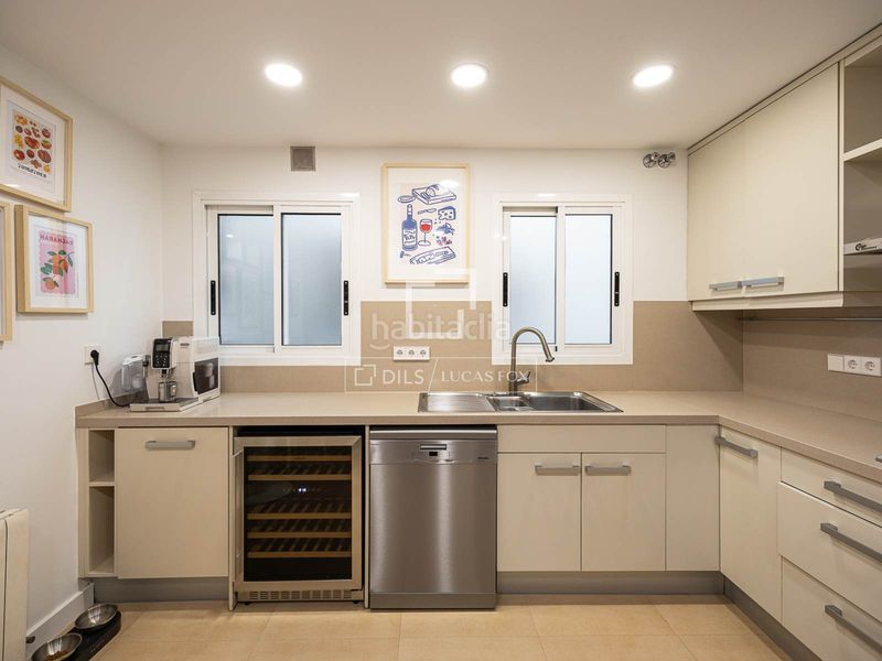 Foto ae3bb680-bffe-4e15-bed0-8a12cc046234. Àtic amb aparcament a Sant Gervasi - Galvany Barcelona