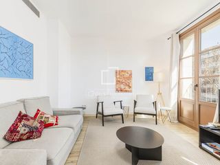 Penthouse in Sant Antoni. Precioso ático dúplex en venta con tres dormitorios, listo para