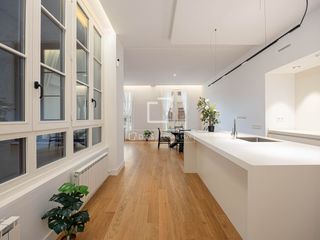 Miete Etagenwohnung in Eixample Nord. Magnifico piso de 2 habitaciones, larga duración, 2 habitaciones
