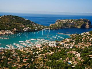 Finca rústica a Port D´Andratx. Parcela de 5 dormitorios en venta en port dandratx, islas balear