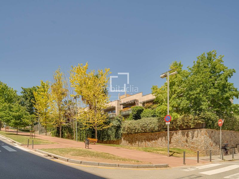 Foto d737f251-cc45-45f8-a51f-c07b7440772f. Pis amb calefacció aparcament piscina a Vallcarca - Penitents Barcelona