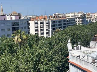 Dachwohnung in Gran Via. Ático espectacular con gran terraza en venta en gran vía, valenc