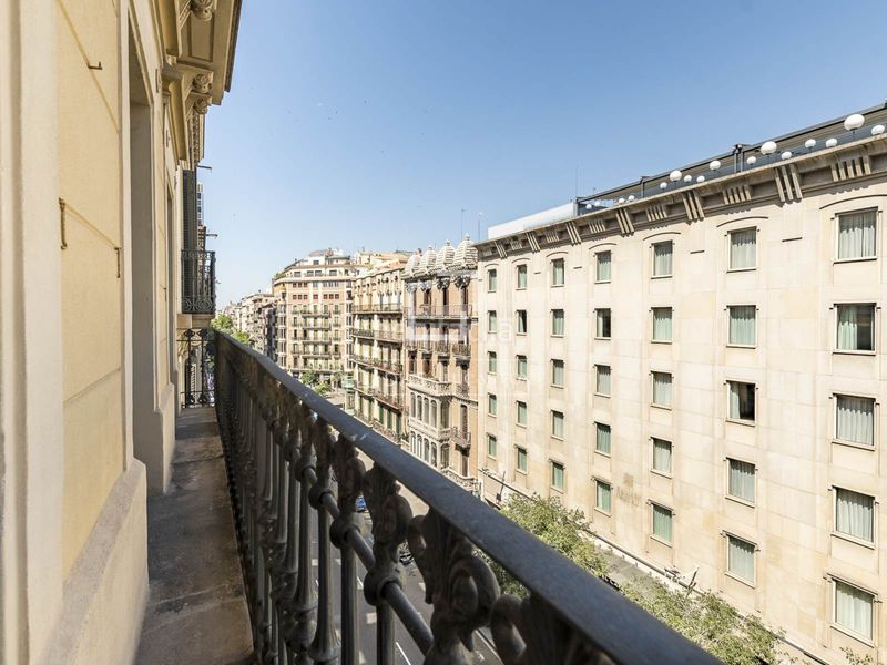 Foto 10b9188c-722a-4fb8-8d13-4d304942e1ad. Pis amb calefacció a Dreta de l´Eixample Barcelona