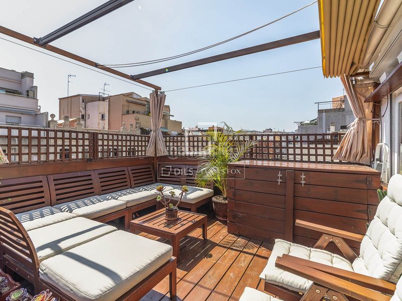 Foto 76bef37a-fbf6-4099-8577-5792d0455548. Àtic a La Nova Esquerra de l´Eixample Barcelona