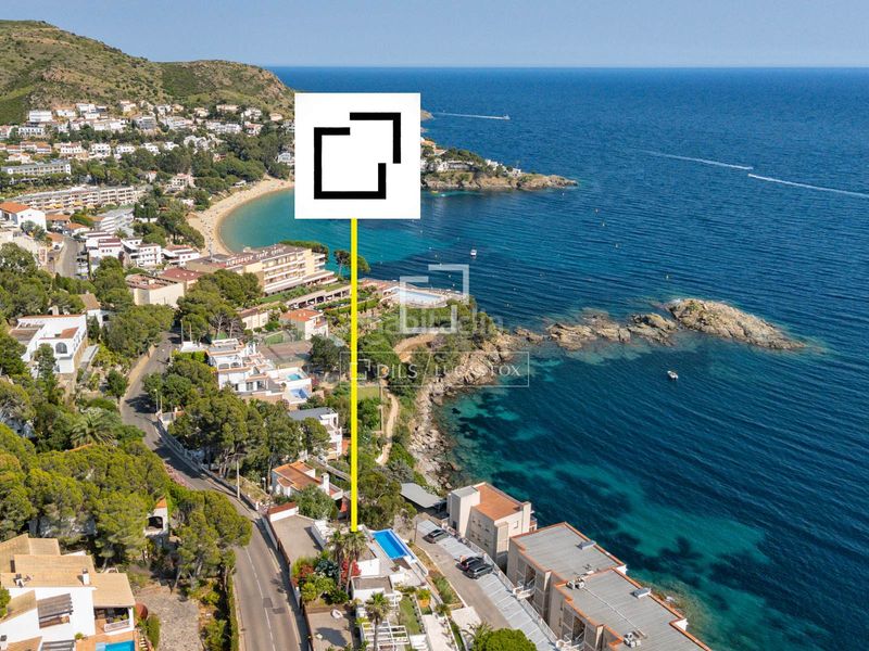 Foto 4413ee6d-bbaf-4815-b178-60734d1d7944. Xalet amb calefacció aparcament piscina a Puig Rom-Canyelles-Almadrava Roses