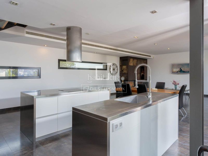 Foto 2f59852d-184a-4f6a-9572-f4e551186db0. Xalet amb aparcament piscina a Canyelles Lloret de Mar