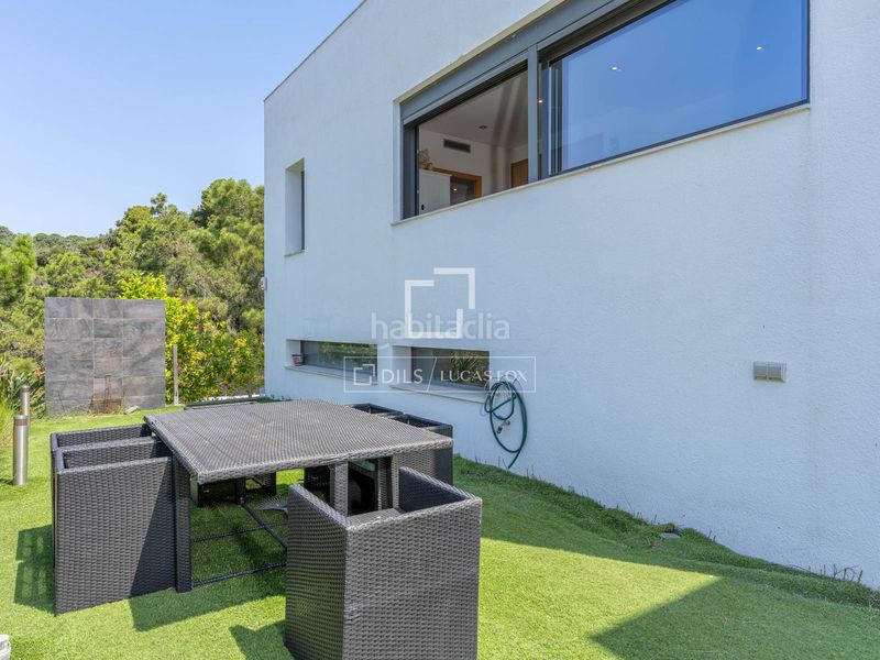 Foto fe7a5b8a-8c34-40d7-bd7b-2ff5dbe4154d. Xalet amb aparcament piscina a Canyelles Lloret de Mar