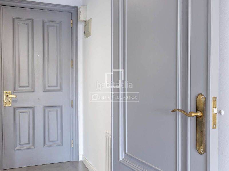 Foto 3187a06f-10e5-4eae-ae64-e2e9b30a6b52. Rent penthouse with heating parking in Exposició Valencia