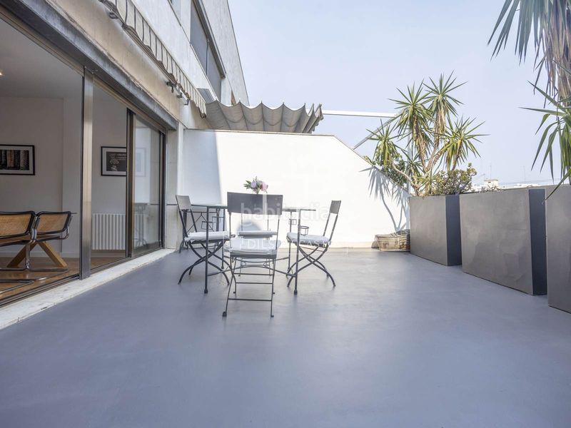 Foto a352a666-586a-4550-8034-06edd996ff2f. Rent penthouse with heating parking in Exposició Valencia