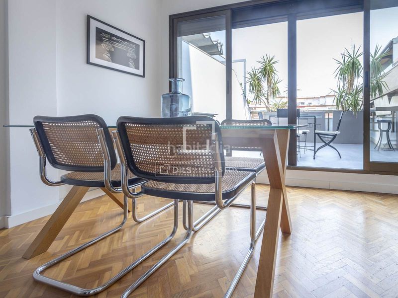 Foto b0ab1247-0ec7-489d-98da-4f173042dc52. Rent penthouse with heating parking in Exposició Valencia