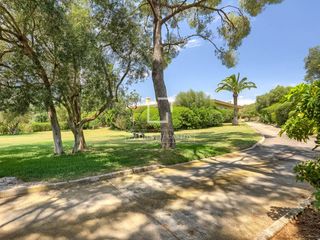 Chalet in Sa Cabaneta. Casa  villa de 4 dormitorios en venta en marratxí, islas baleare