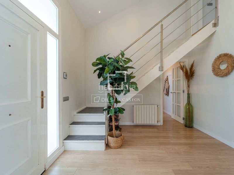 Foto 00767d98-b998-42d8-8cfa-ea37ae0362af. Chalet casa en excelentes condiciones de 3 dormitorios en venta en la eliana, valencia en Eliana (l´)