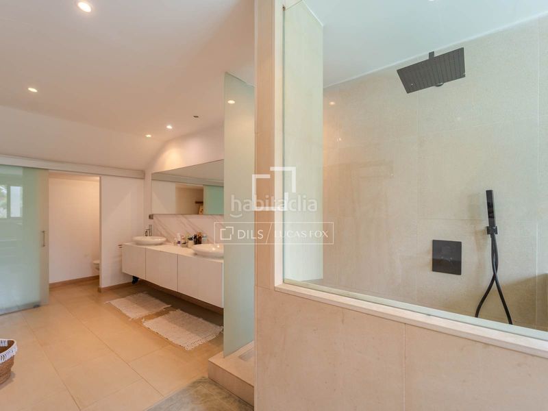 Foto 22e3cc94-22bf-4911-bc39-3efdb40665db. Chalet casa en excelentes condiciones de 3 dormitorios en venta en la eliana, valencia en Eliana (l´)