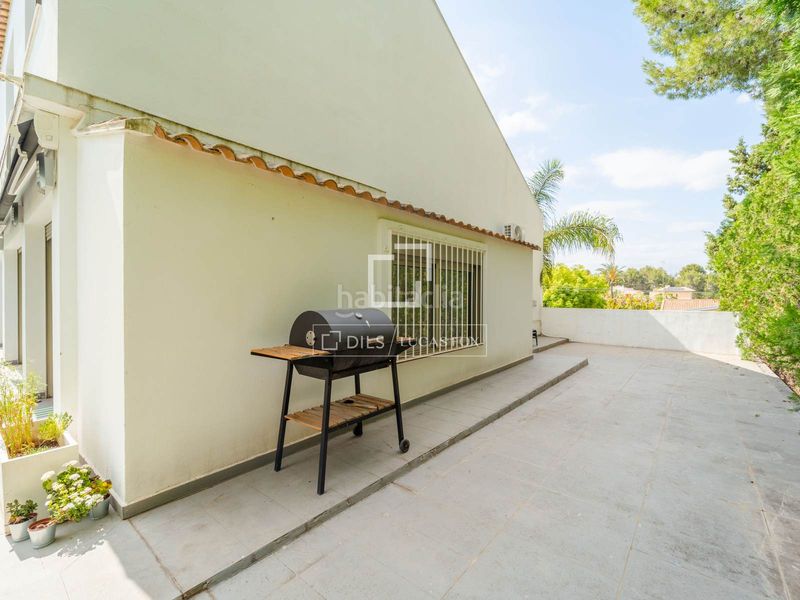 Foto 3c0af56b-7c49-4e1f-a1ed-e9af3e00c103. Chalet casa en excelentes condiciones de 3 dormitorios en venta en la eliana, valencia en Eliana (l´)