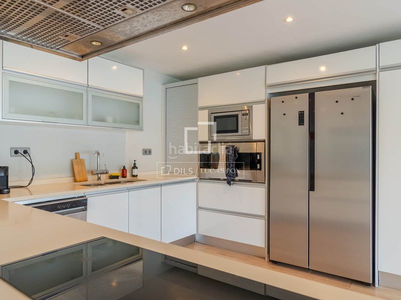 Foto a119dc2a-abe0-48df-aee4-61d01f0ca854. Chalet casa en excelentes condiciones de 3 dormitorios en venta en la eliana, valencia en Eliana (l´)