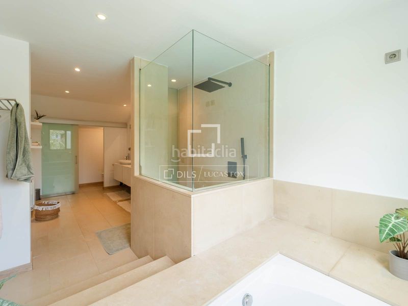 Foto be4376f4-64bd-4ebe-9e44-7c255936fc2c. Chalet casa en excelentes condiciones de 3 dormitorios en venta en la eliana, valencia en Eliana (l´)