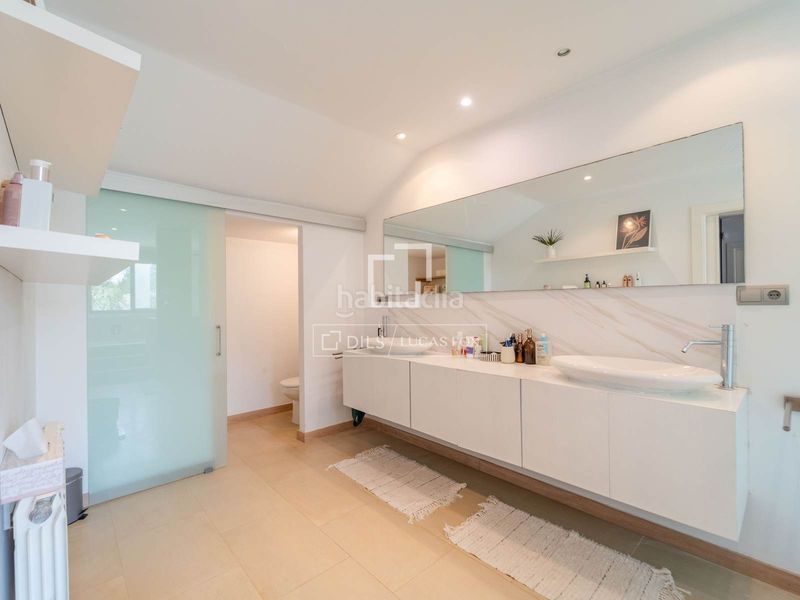Foto dd80308c-d45b-45a3-a7fe-7edb06f822a5. Chalet casa en excelentes condiciones de 3 dormitorios en venta en la eliana, valencia en Eliana (l´)