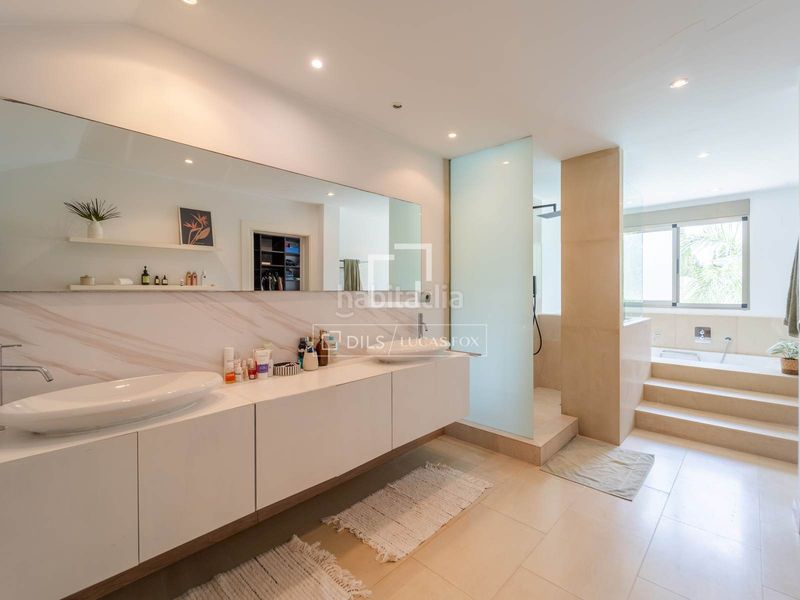 Foto eded3c09-d5bc-42f6-bda5-e190558d1c63. Chalet casa en excelentes condiciones de 3 dormitorios en venta en la eliana, valencia en Eliana (l´)