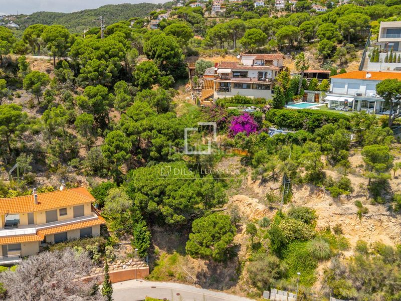 Foto c29e0d4d-82c2-4b51-b804-e3961ccfc8c7. Finca rústica a Canyelles Lloret de Mar