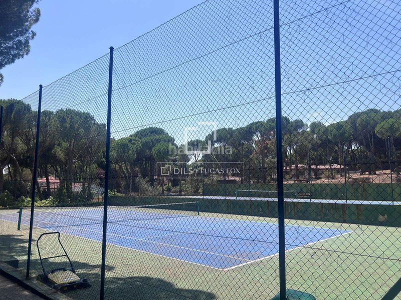 Foto 42267056-8d51-4f05-bc87-71fa06607ac0. Xalet amb aparcament piscina a San Martín de Valdeiglesias