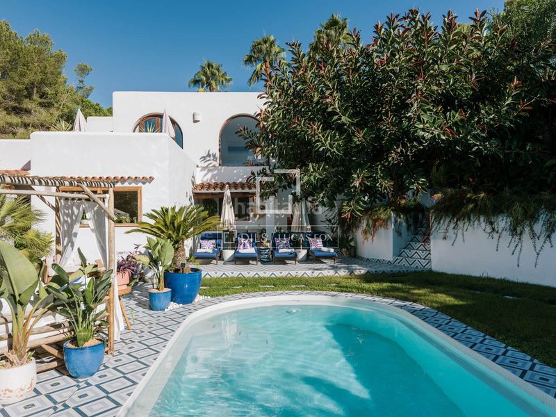 Foto 5a52a43a-0423-45b3-9294-e77cce53e3aa. Masia amb calefacció aparcament piscina a Santa Eulària des riu Santa Eulària