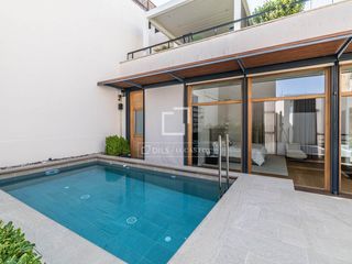 Dachwohnung in Palacio. Ático único en palacio con plaza de garaje, trastero y una luz n