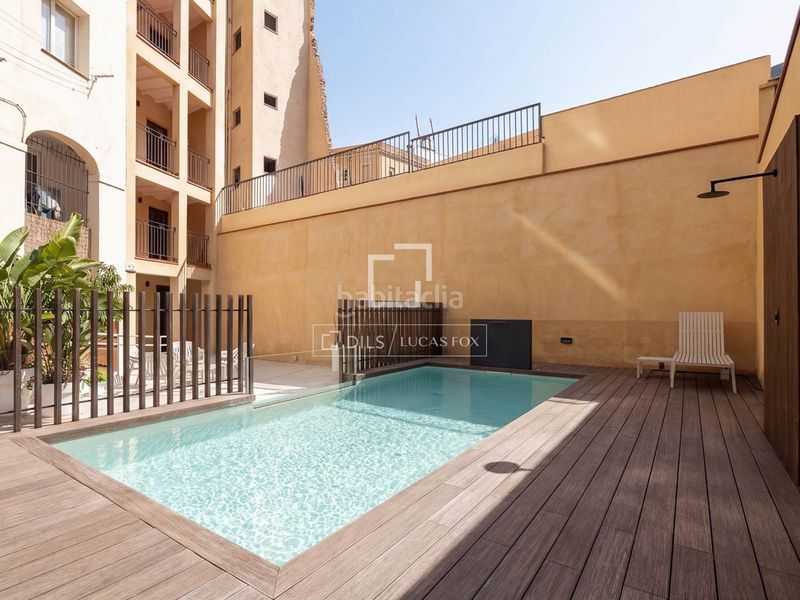 Foto 4e32c787-d316-431b-b993-1ba380181669. Pis amb piscina a Raval Barcelona