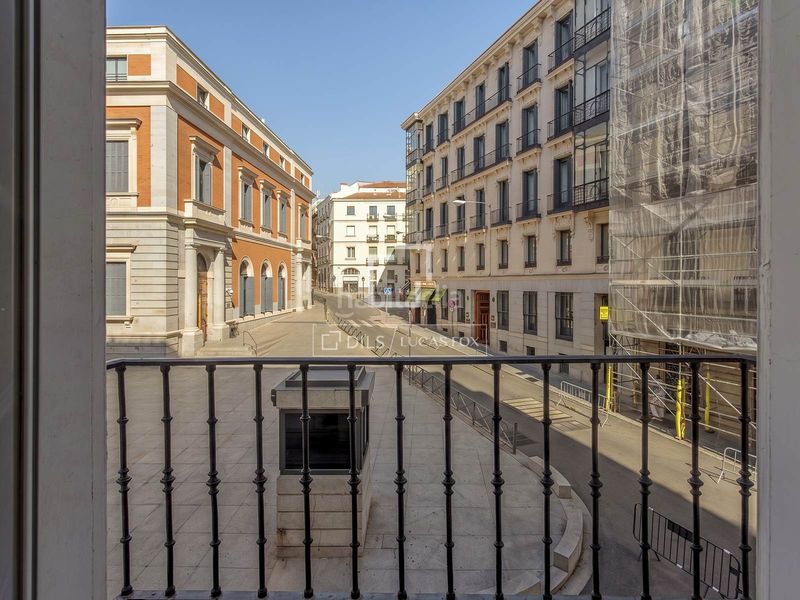 Foto 1587a7f2-5e3b-4dc2-abec-ecd6e1079518. Pis a Cortes-Huertas Madrid