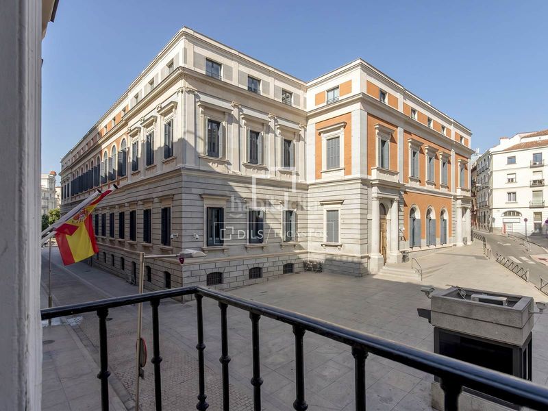 Foto 5f4ea91c-0a98-4cff-a024-620436156793. Pis a Cortes-Huertas Madrid