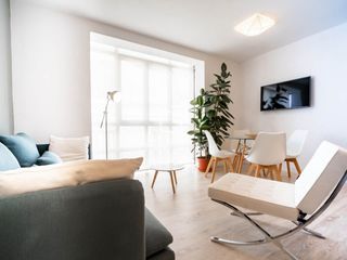 Rent Flat in Justicia-Chueca. Piso en excelentes condiciones de 1 dormitorio en alquiler en ch