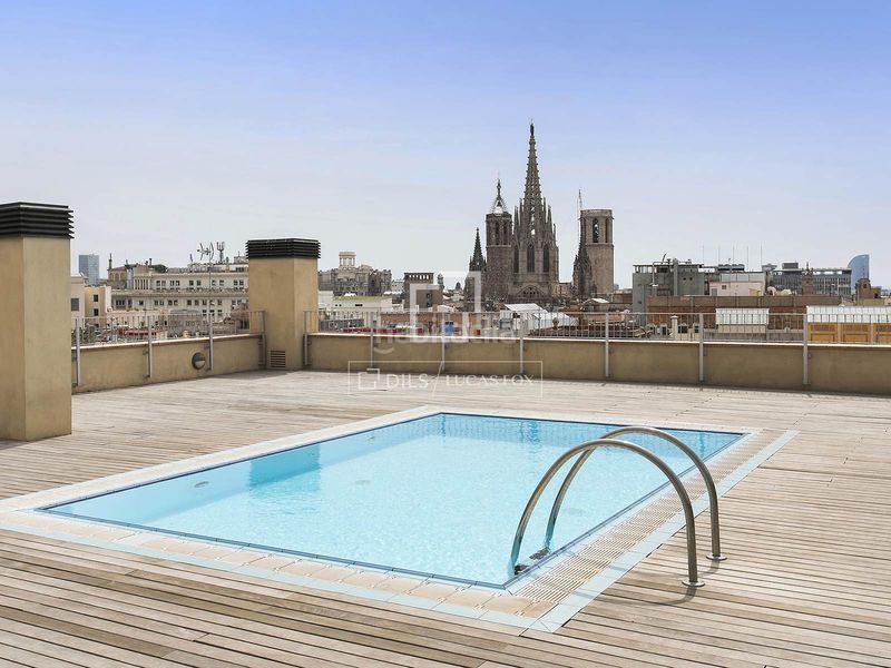 Foto eaf65d0e-021f-4ac7-b7bd-a4ffade0370b. Pis amb piscina a Gòtic Barcelona