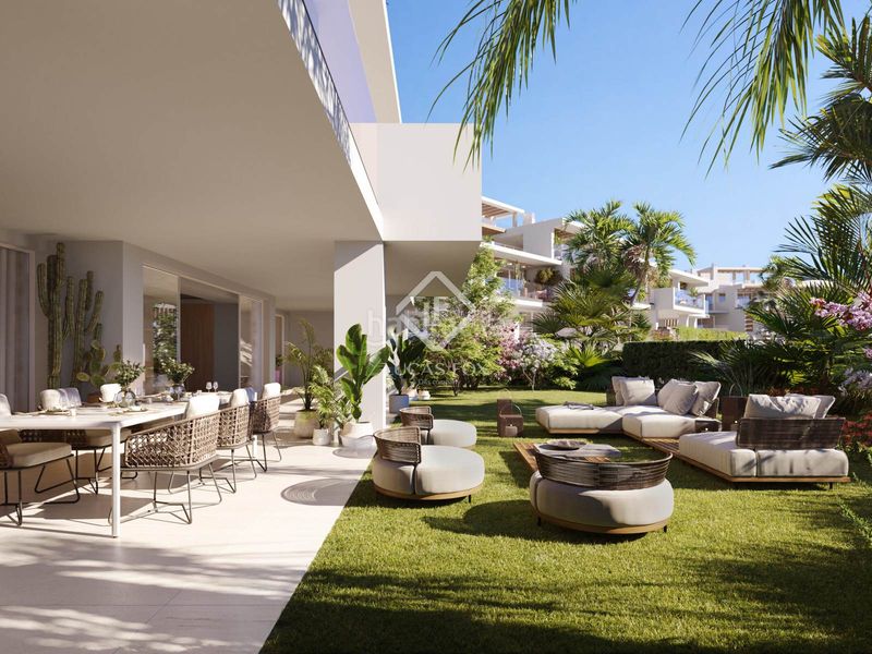 Foto e9abfdf3-e719-4038-b131-7088ff0f55f7. Pis amb calefacció aparcament piscina a lomas de Marbella club Marbella