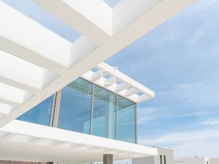 Chalet à El Vedat - Santa Apolonia. Villa contemporánea de lujo con piscina en santa apolonia