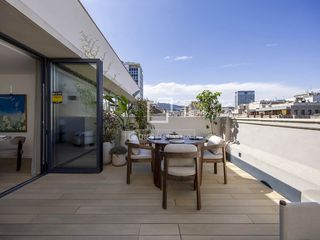 Penthouse in Dreta de l´Eixample. Ático de obra nueva de 2 dormitorios con 26 m de terraza en vent