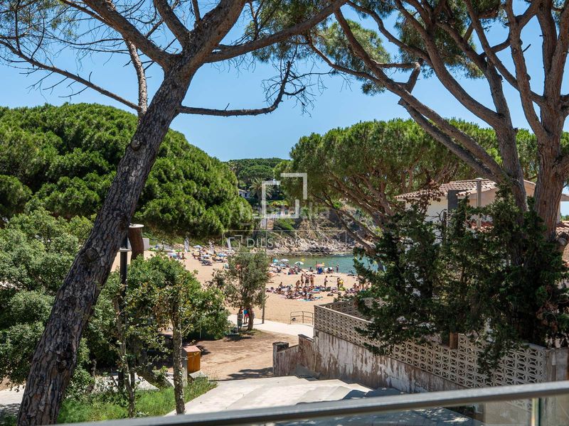Foto 48d05641-f3f6-4188-99c4-a28268a97c89. Pis amb calefacció aparcament piscina a La Fosca - Cala Margarida Palamós