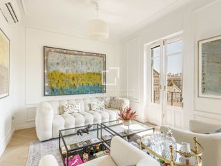 Rent Flat in Almagro. Piso excelentes de 2 dormitorios en alquiler en almagro, madrid