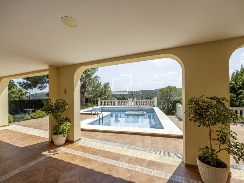 Foto 9b0472b6-4469-4bab-8e84-c9f198a4144c. Xalet amb aparcament piscina a Picassent