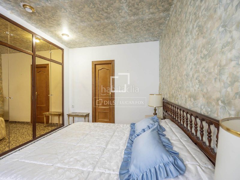 Foto f4bf7471-f3b4-4acd-b1f7-797f2cd47630. Xalet amb aparcament piscina a Picassent