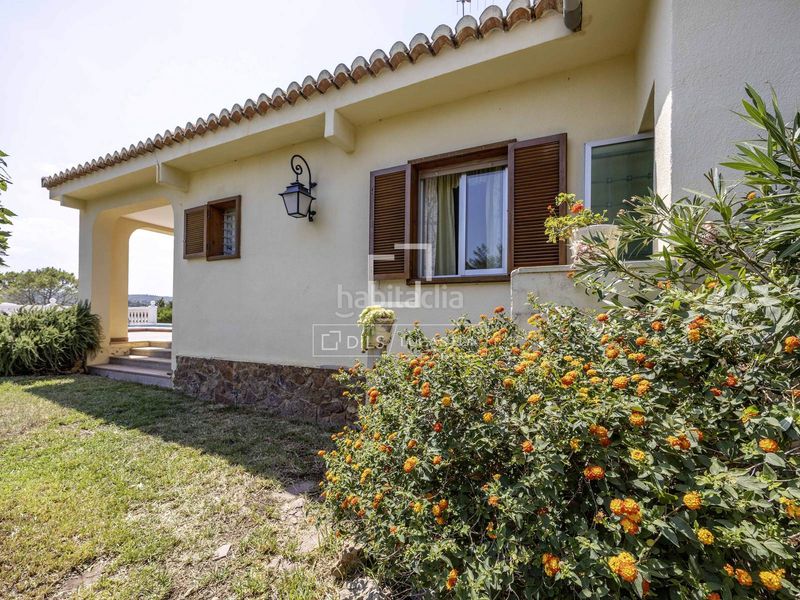Foto fa6ff9e4-5f5a-4df6-8cb3-e47ea64bf3e1. Xalet amb aparcament piscina a Picassent
