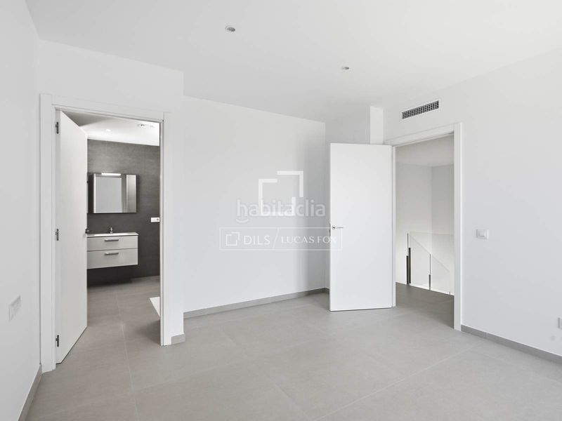 Foto 4a74e75b-5836-47f0-bd7f-7a706c9d3f52. Xalet amb calefacció aparcament piscina a Requesens Empuriabrava