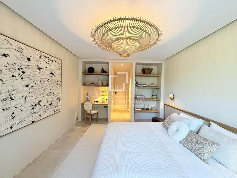 Foto 2b376c1a-c50a-4a42-aa3f-7e31943530cd. Rent flat with heating parking pool in Ses Figueretes - Platja d'en Bossa - Cas Serres Ibiza